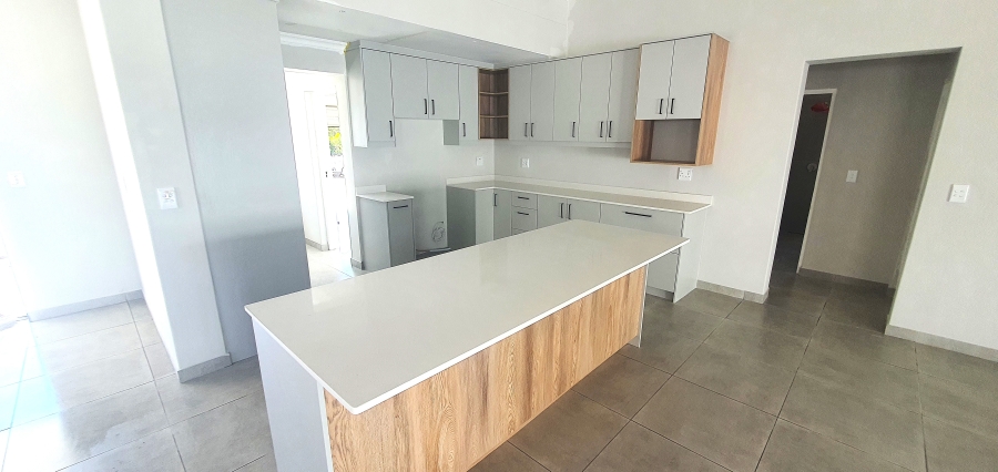 3 Bedroom Property for Sale in Shelley Point Western Cape